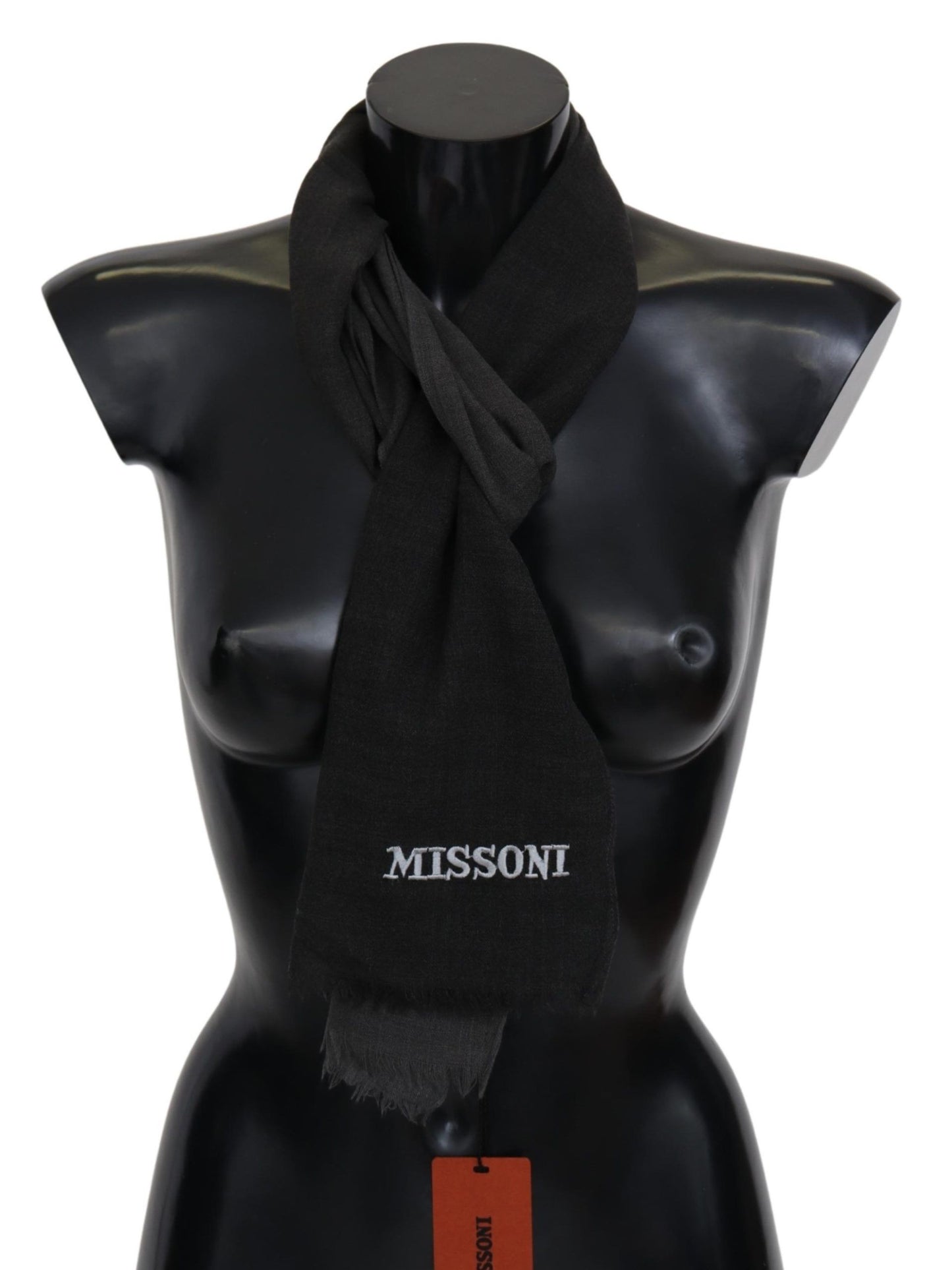 Элегантный черный шерстяной шарф Missoni с бахромой