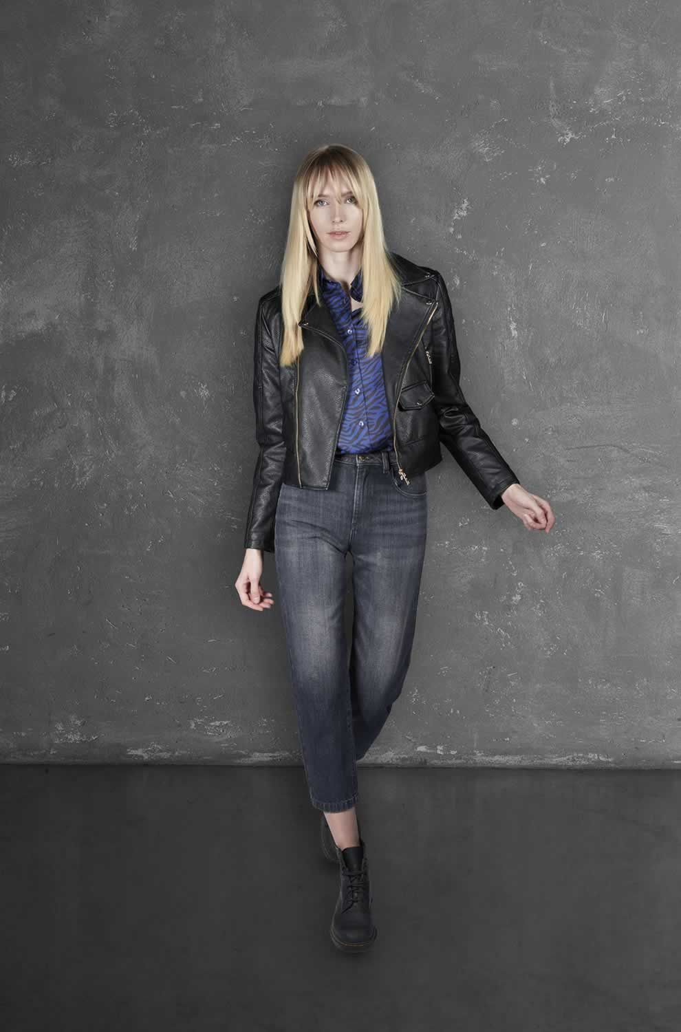 Sì Zee Jeans a vita alta in cotone nero da donna