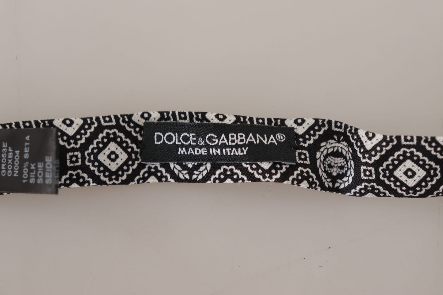 Dolce & Gabbana Elegante Papillon Nero In Seta