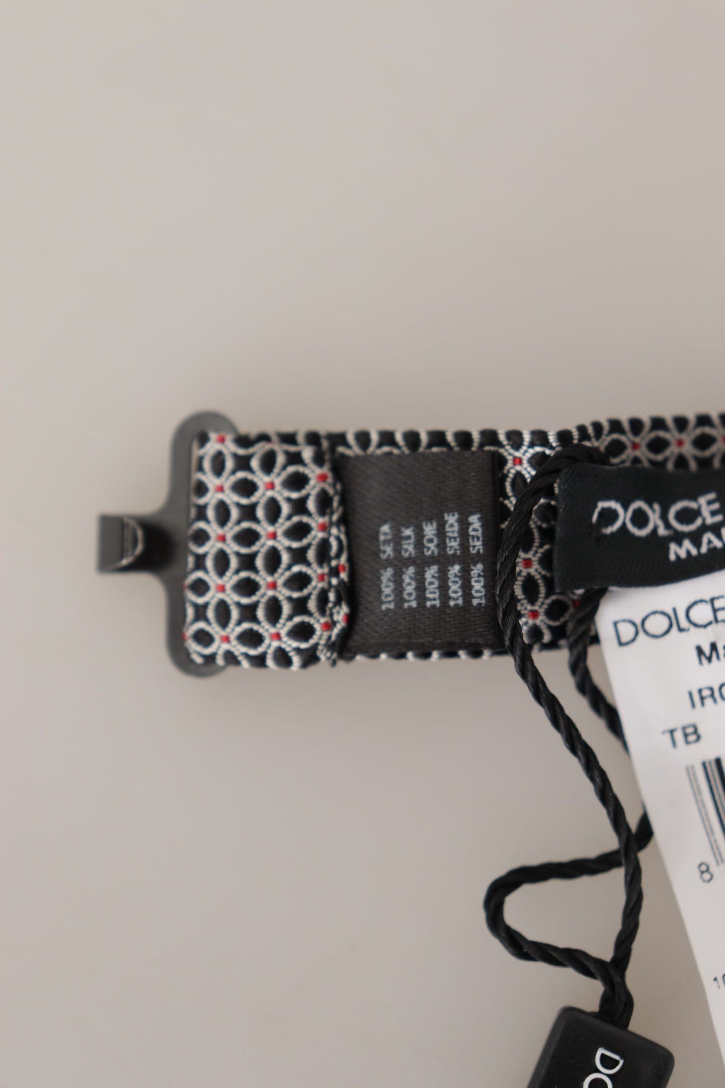 Dolce & Gabbana Элегантный черный шелковый галстук-бабочка