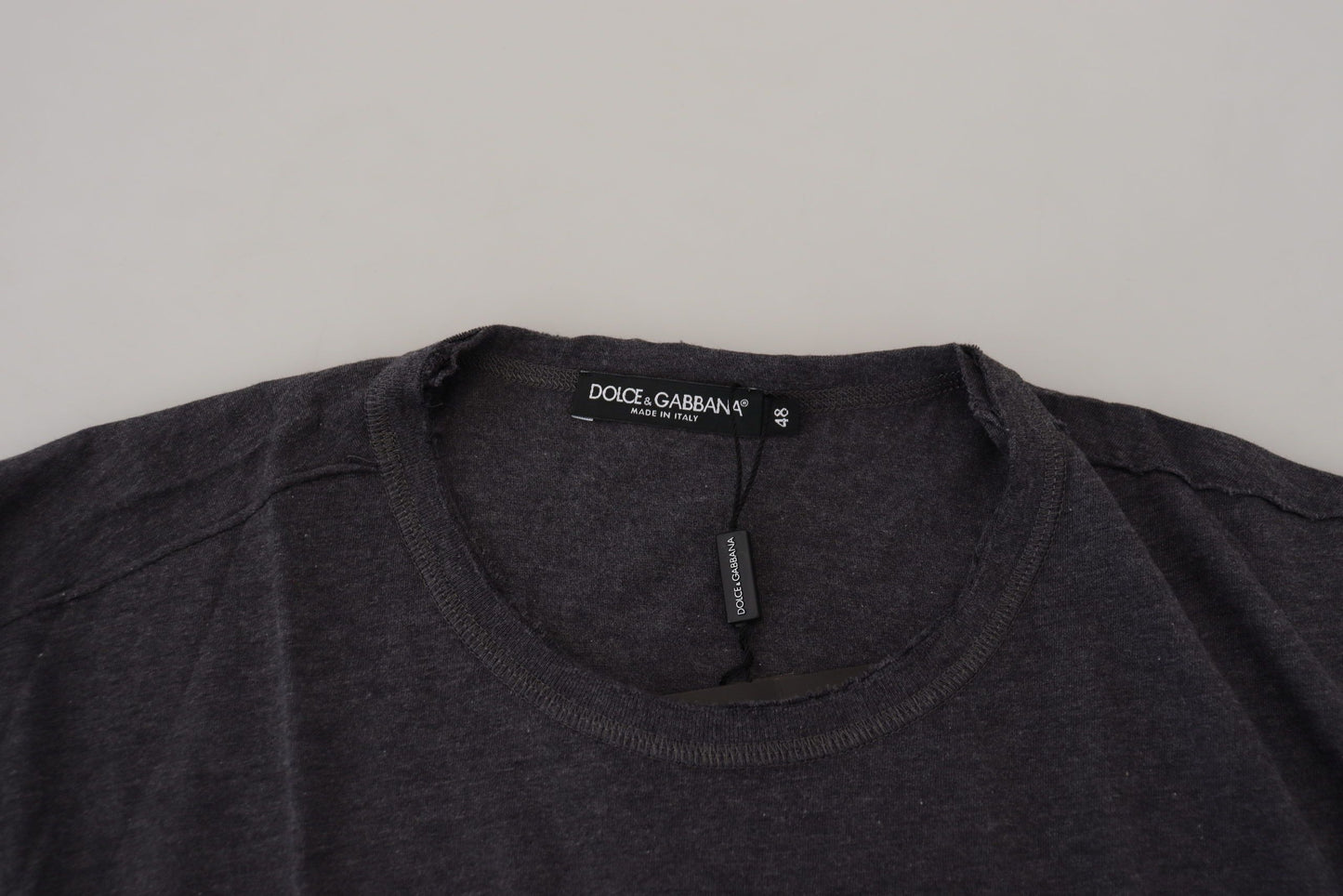 Dolce & Gabbana T-shirt girocollo elegante con motivo grigio