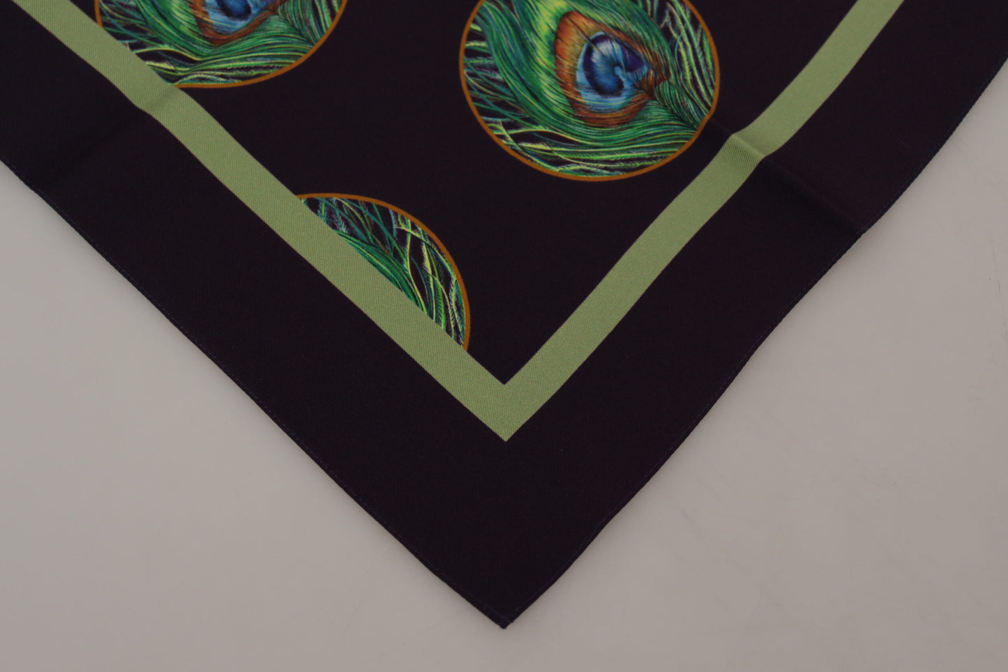 Dolce & Gabbana Elegante sciarpa quadrata in seta
