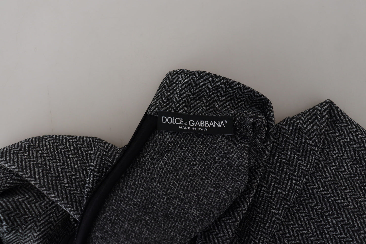 Dolce & Gabbana Элегантный темно-серый пуловер-свитер