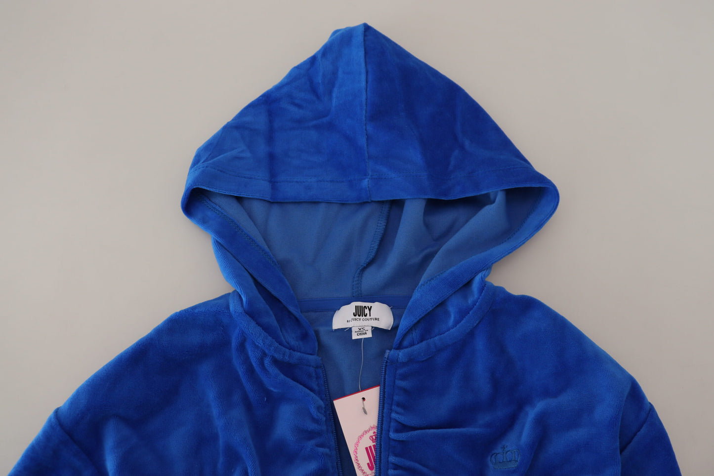 Maglione corto con zip e cappuccio Juicy Couture Glam in blu