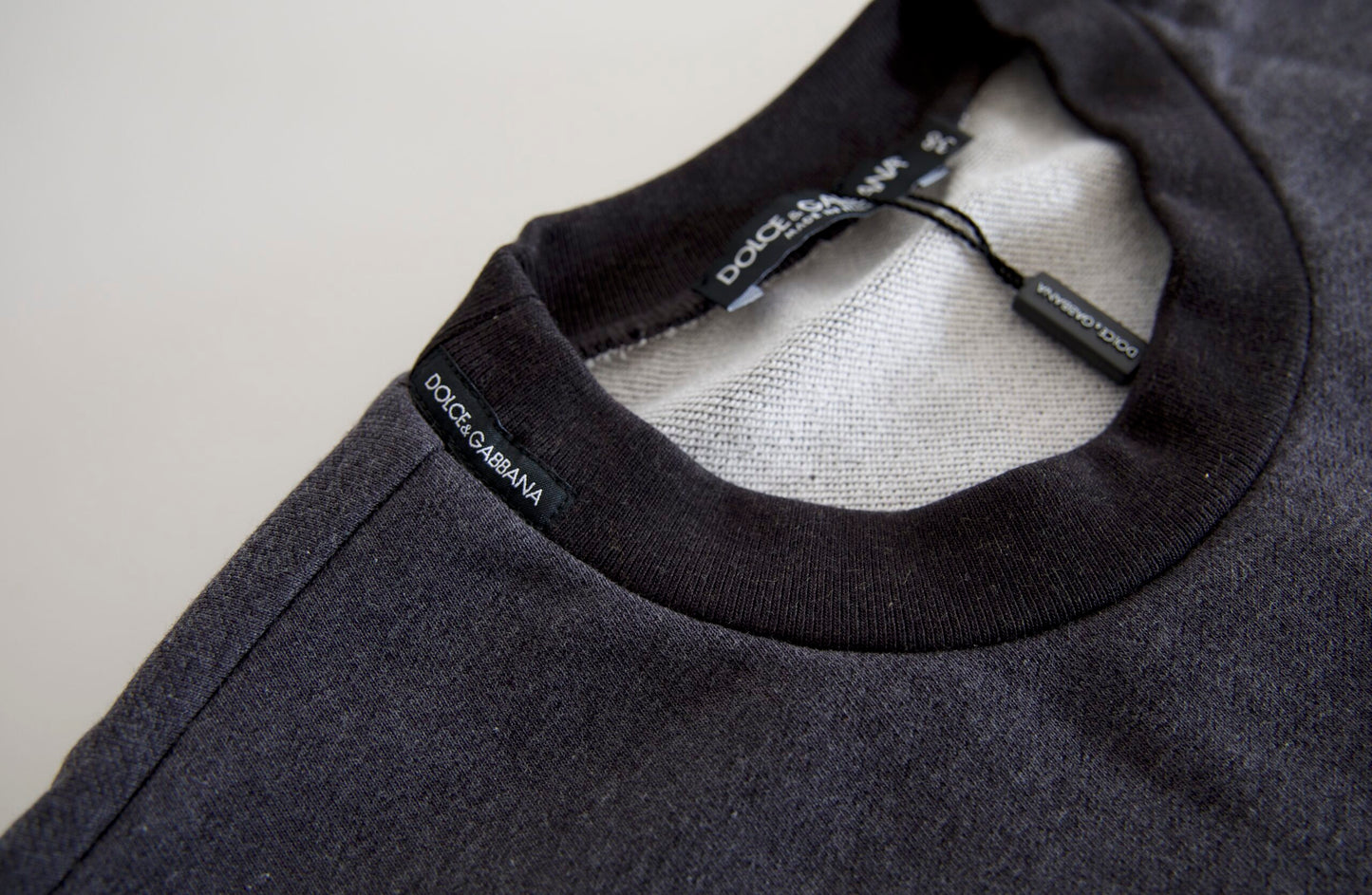 Dolce & Gabbana Elegante Maglione Girocollo Grigio Scuro