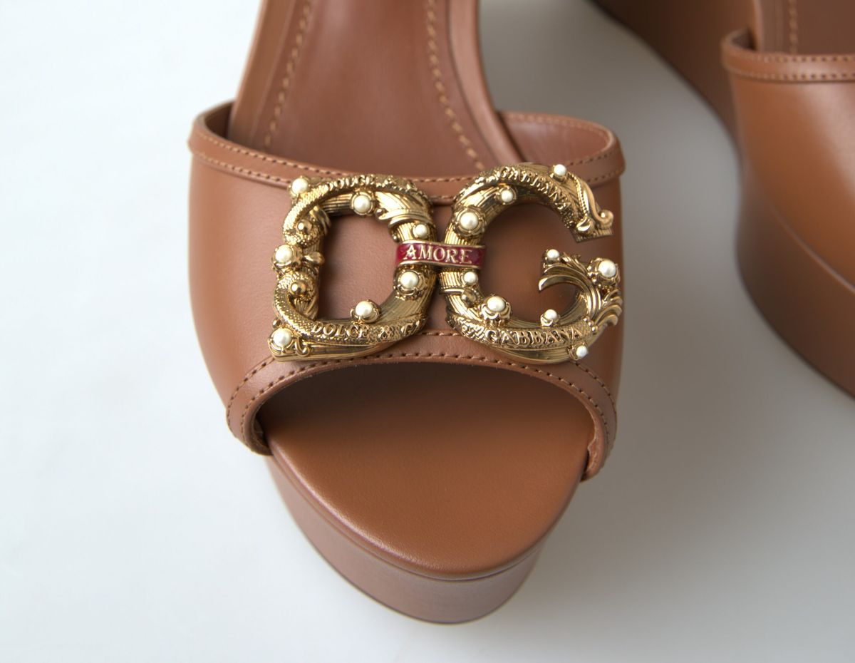 Zeppe con cinturino alla caviglia in pelle marrone chic Dolce & Gabbana