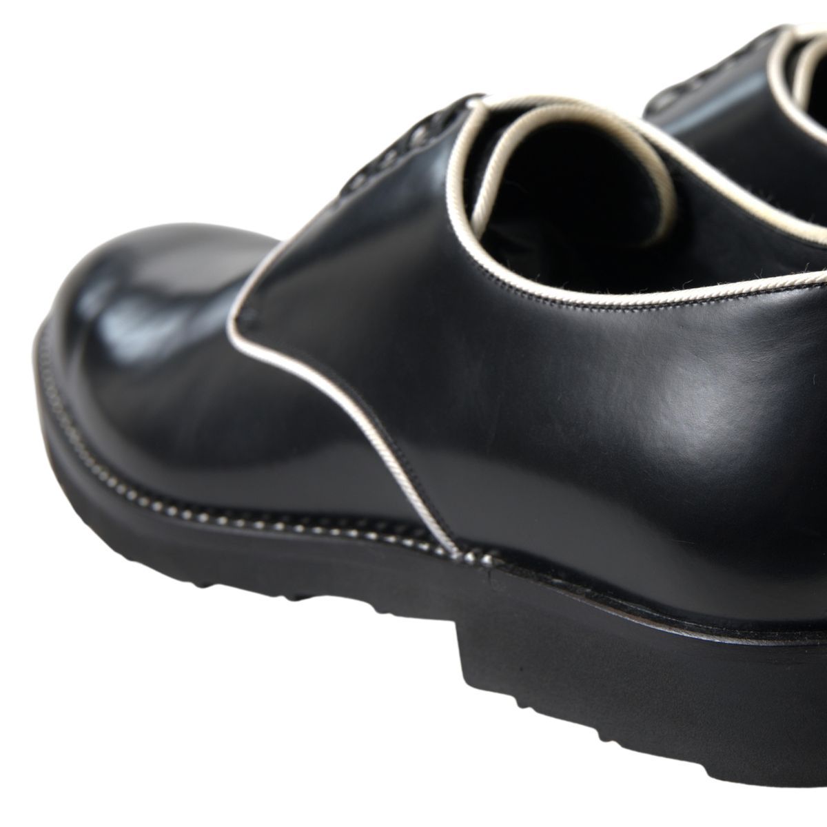 Dolce & Gabbana Eleganti scarpe formali da uomo in bianco e nero