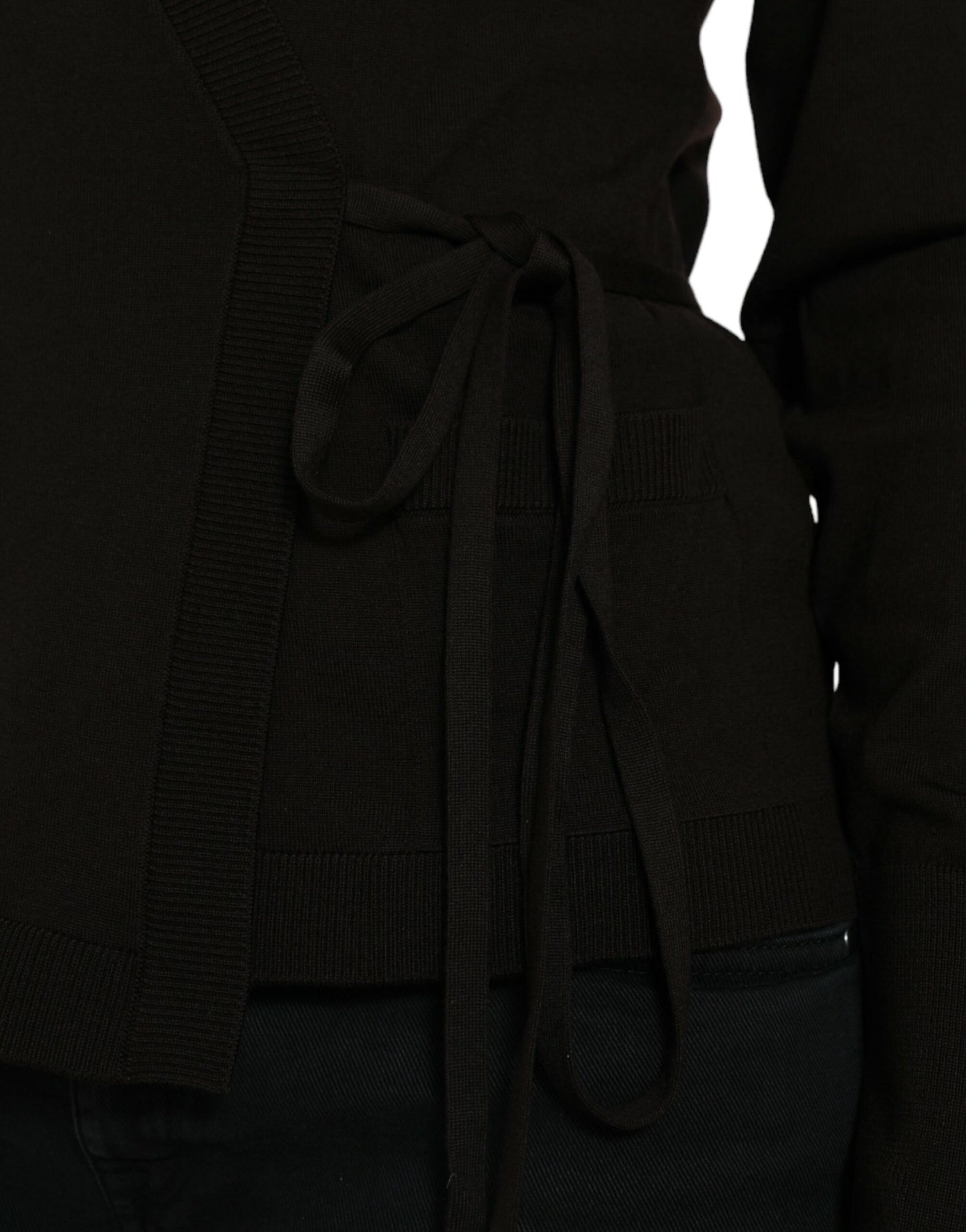 Dolce & Gabbana Elegante Cardigan in Lana Vergine Nera