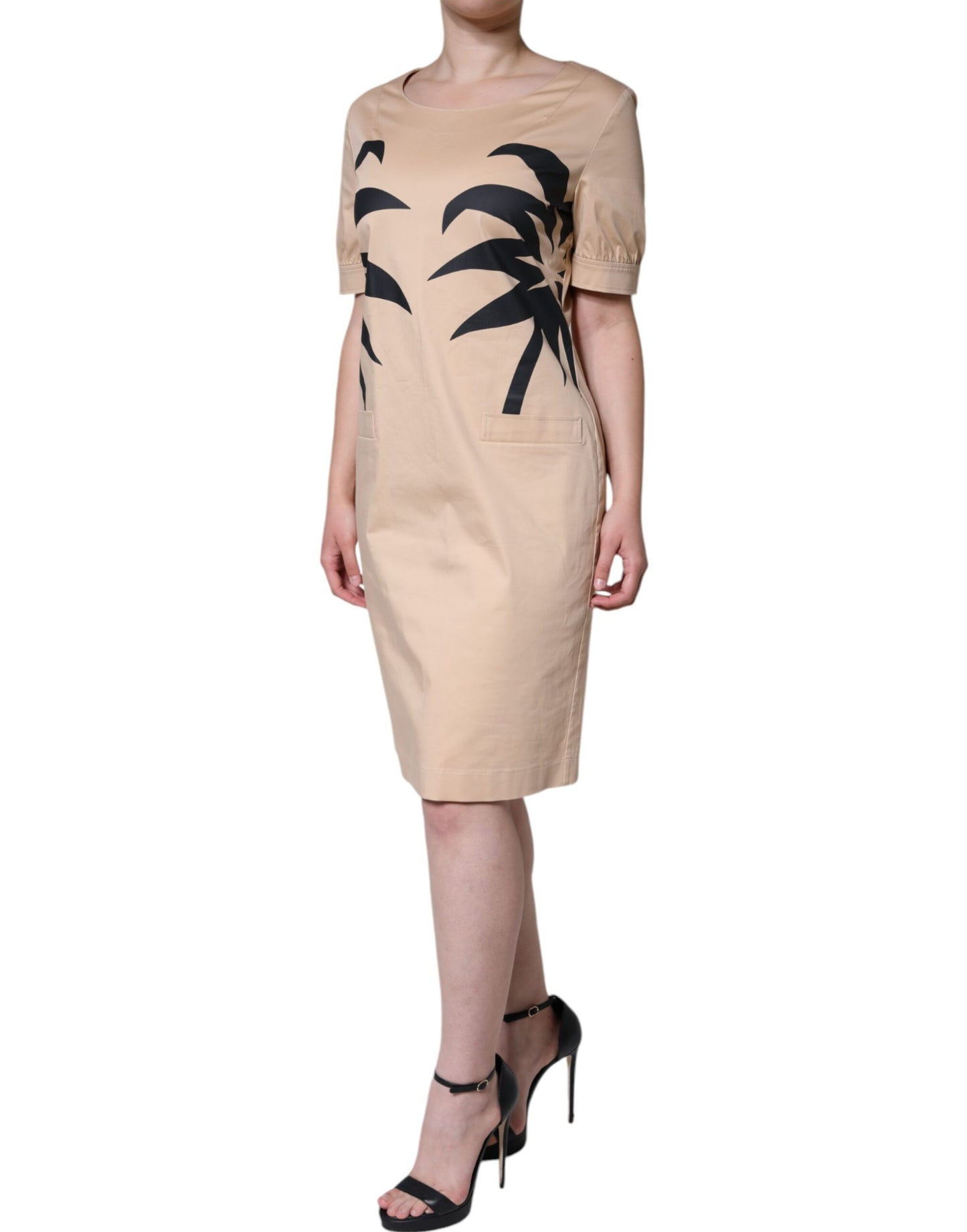 Abito Moschino beige in cotone a maniche corte lungo fino al ginocchio