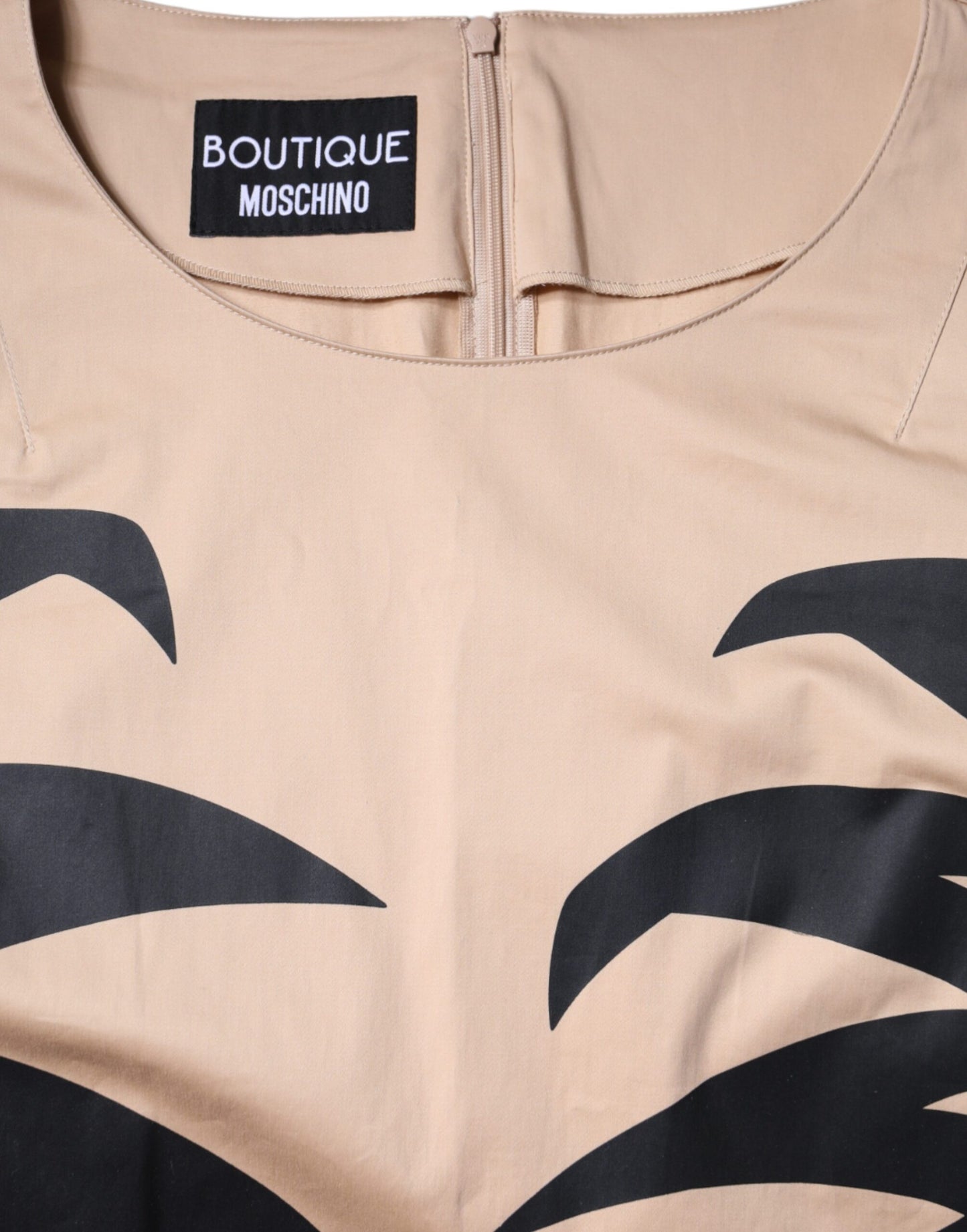 Abito Moschino beige in cotone a maniche corte lungo fino al ginocchio