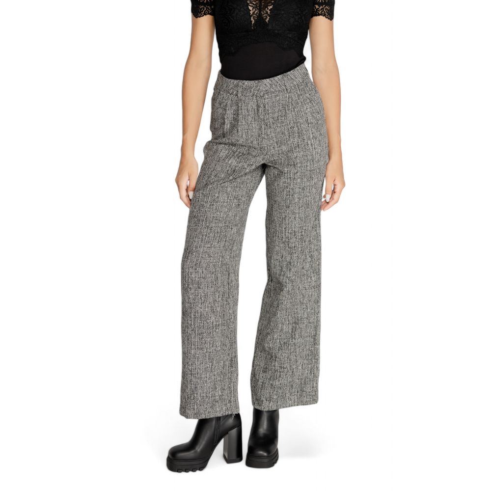 Vila Clothes Jeans e pantaloni in poliestere nero