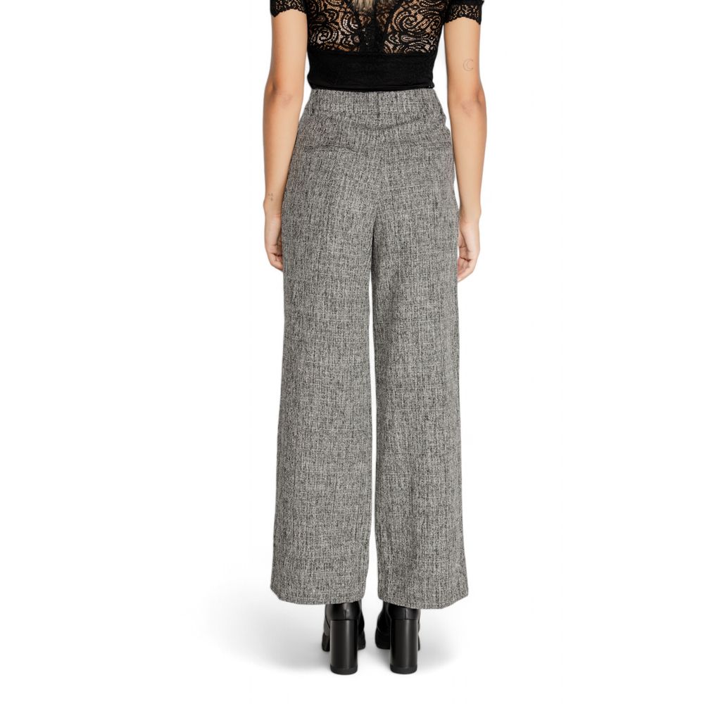 Vila Clothes Jeans e pantaloni in poliestere nero