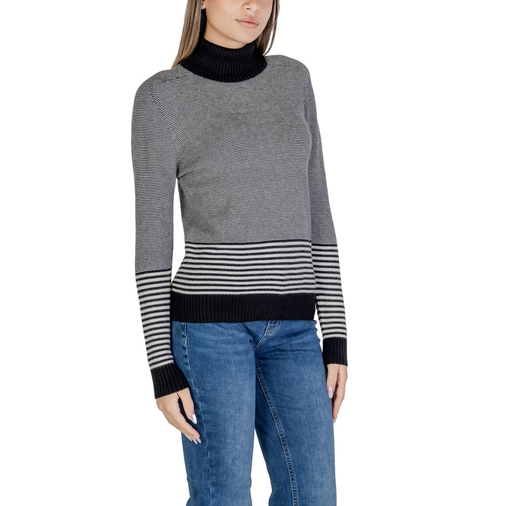 Maglione in viscosa bianco e nero di Sandro Ferrone