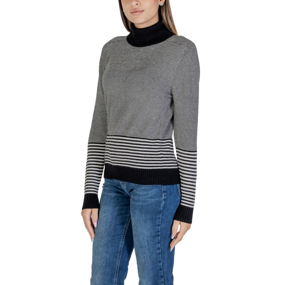 Maglione in viscosa bianco e nero di Sandro Ferrone