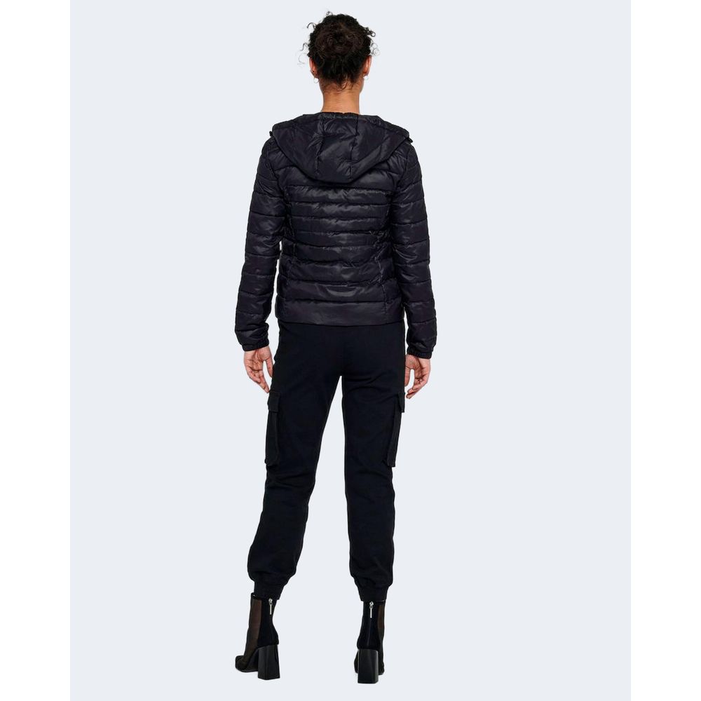 Solo giacche e cappotti in nylon nero