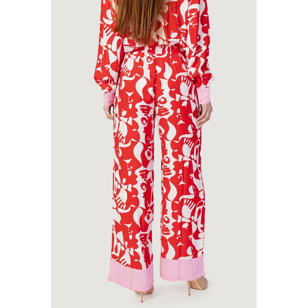 Vila Clothes Jeans e pantaloni in viscosa rossa