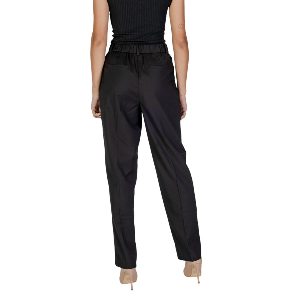 Vila Clothes Jeans e pantaloni in poliestere nero