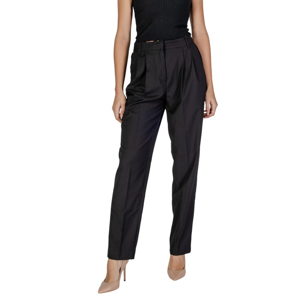 Vila Clothes Jeans e pantaloni in poliestere nero