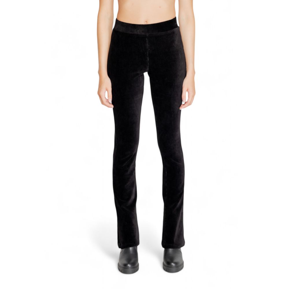 Jeans e pantaloni neri in cotone Street One