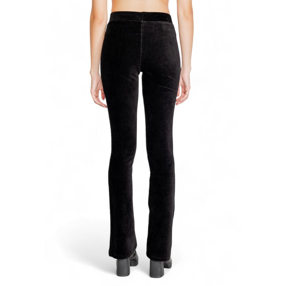 Jeans e pantaloni neri in cotone Street One