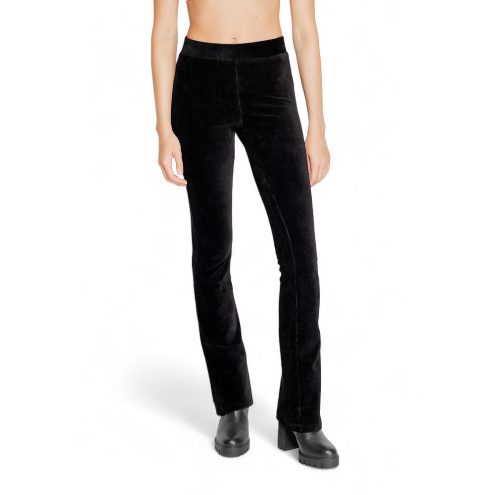Jeans e pantaloni neri in cotone Street One