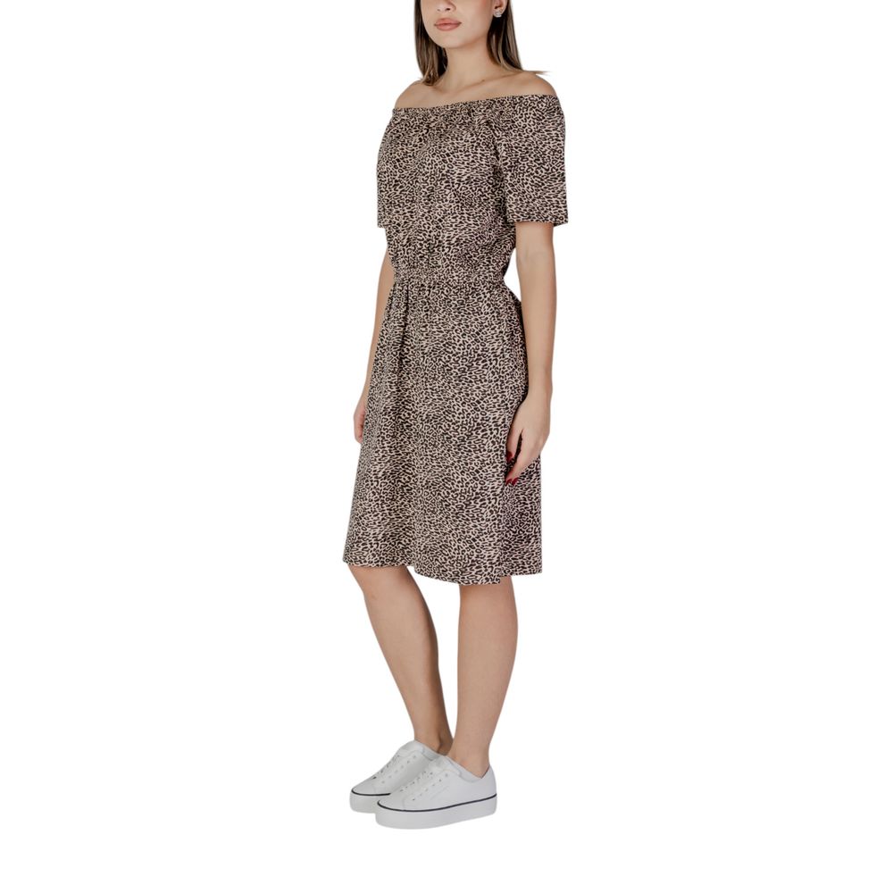 B.Young Abito in cotone beige