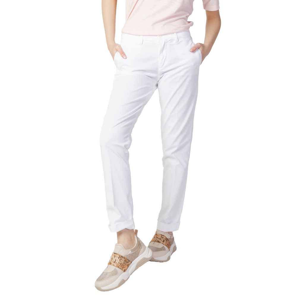Jeans e pantaloni in cotone bianco Blauer