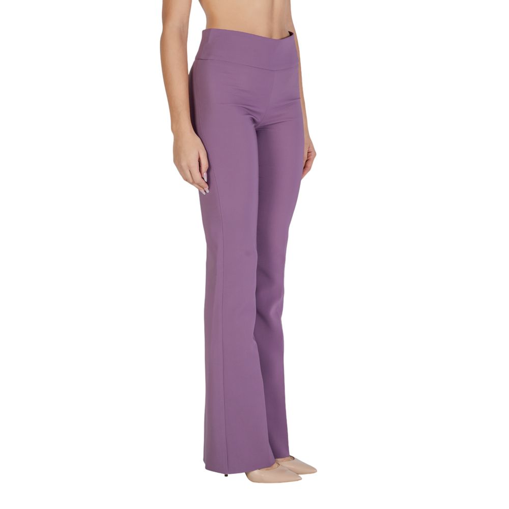 Jeans e pantaloni in poliestere viola Sandro Ferrone
