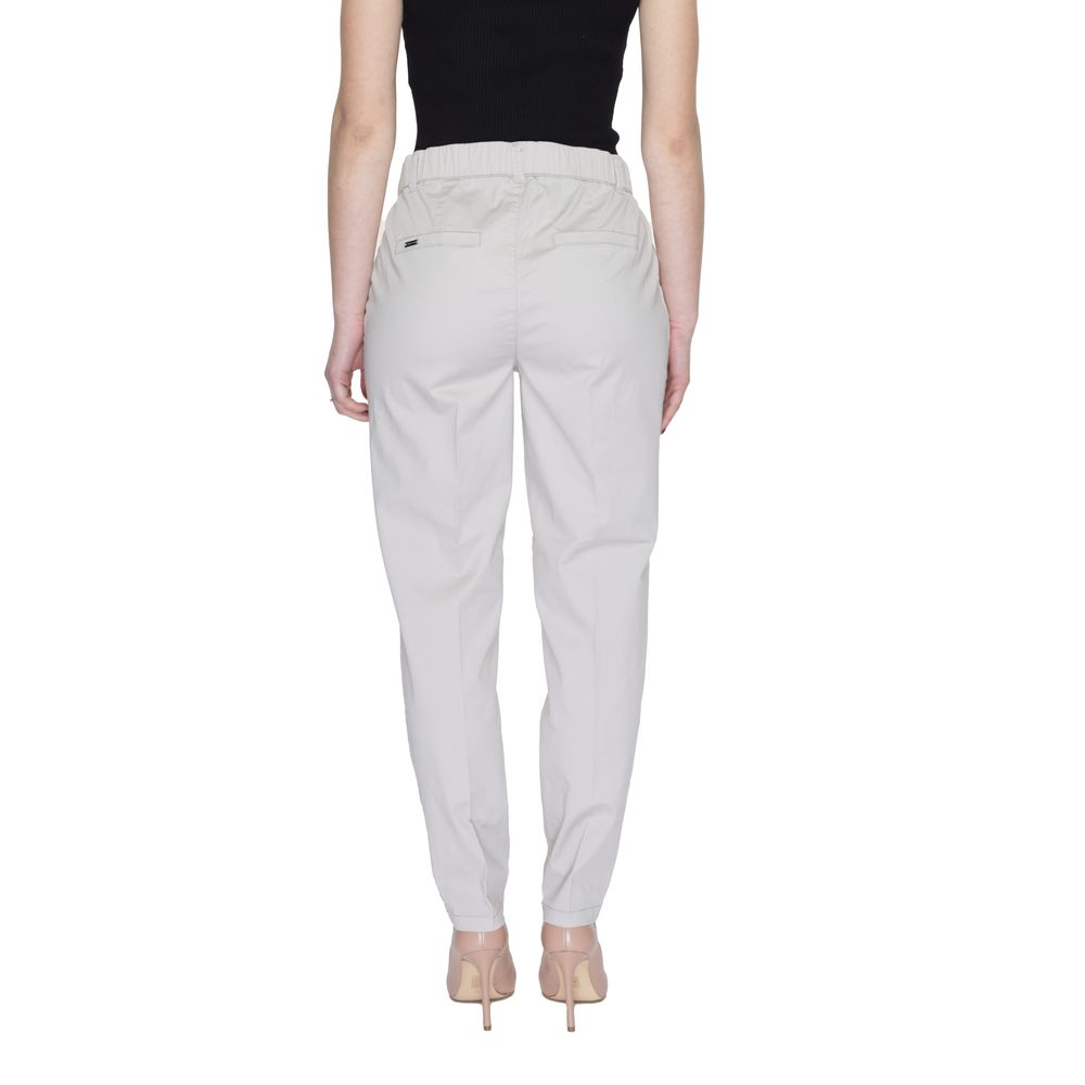 Jeans e pantaloni in cotone beige Street One