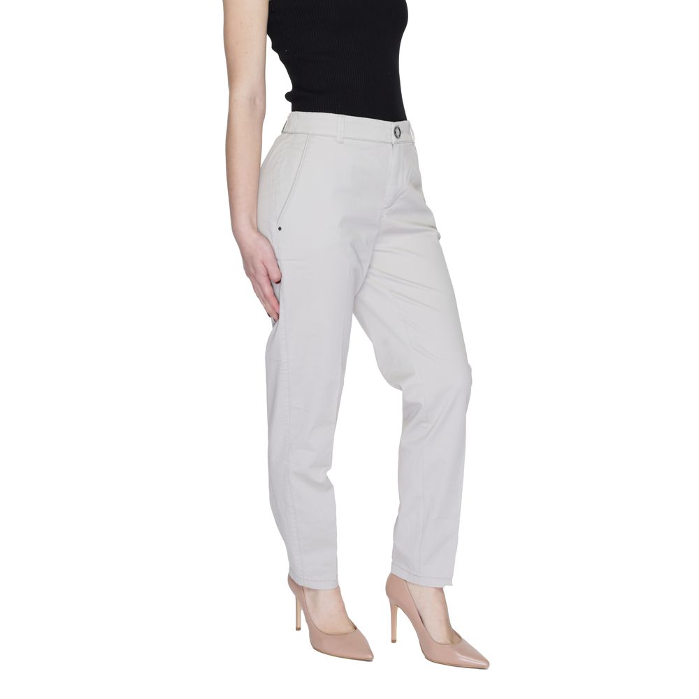 Jeans e pantaloni in cotone beige Street One