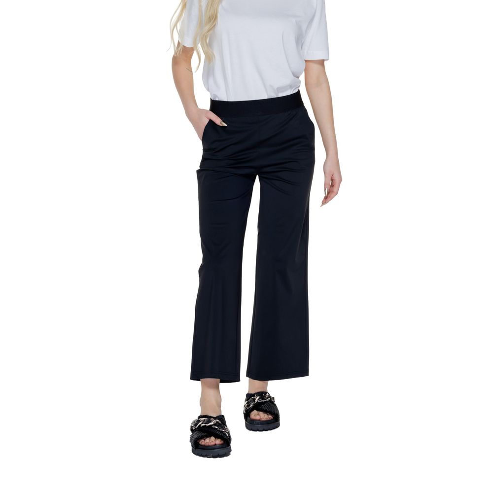 Jeans e pantaloni neri in poliammide Street One