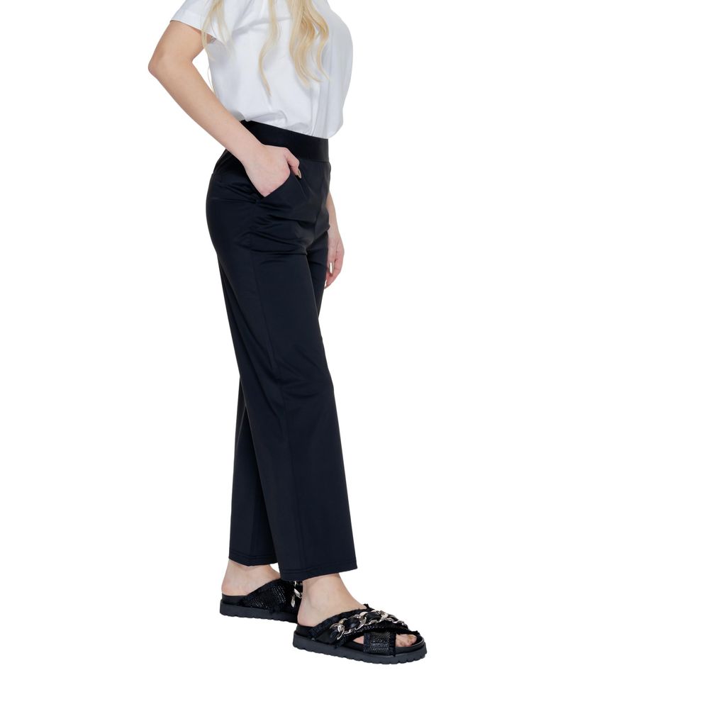 Jeans e pantaloni neri in poliammide Street One