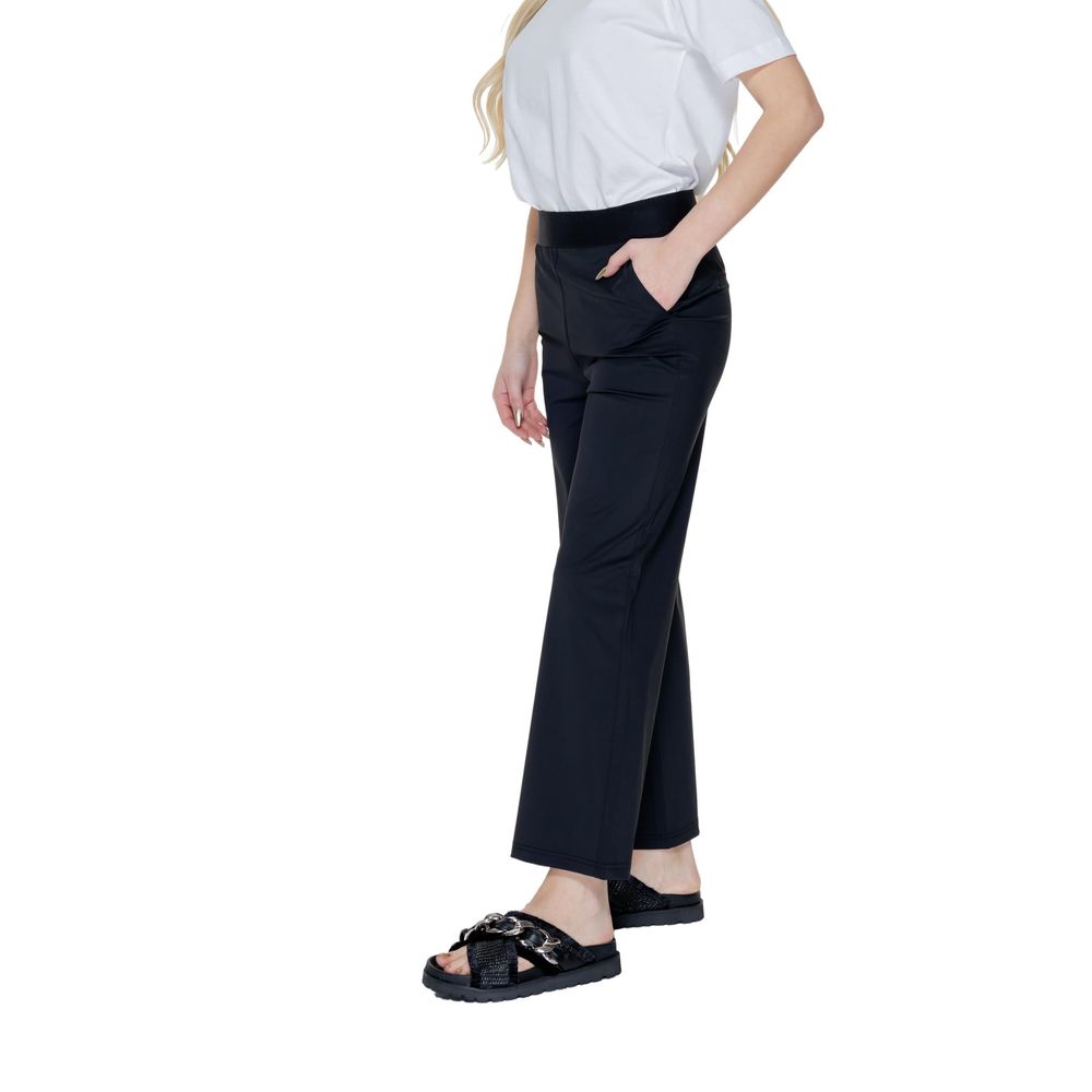 Jeans e pantaloni neri in poliammide Street One