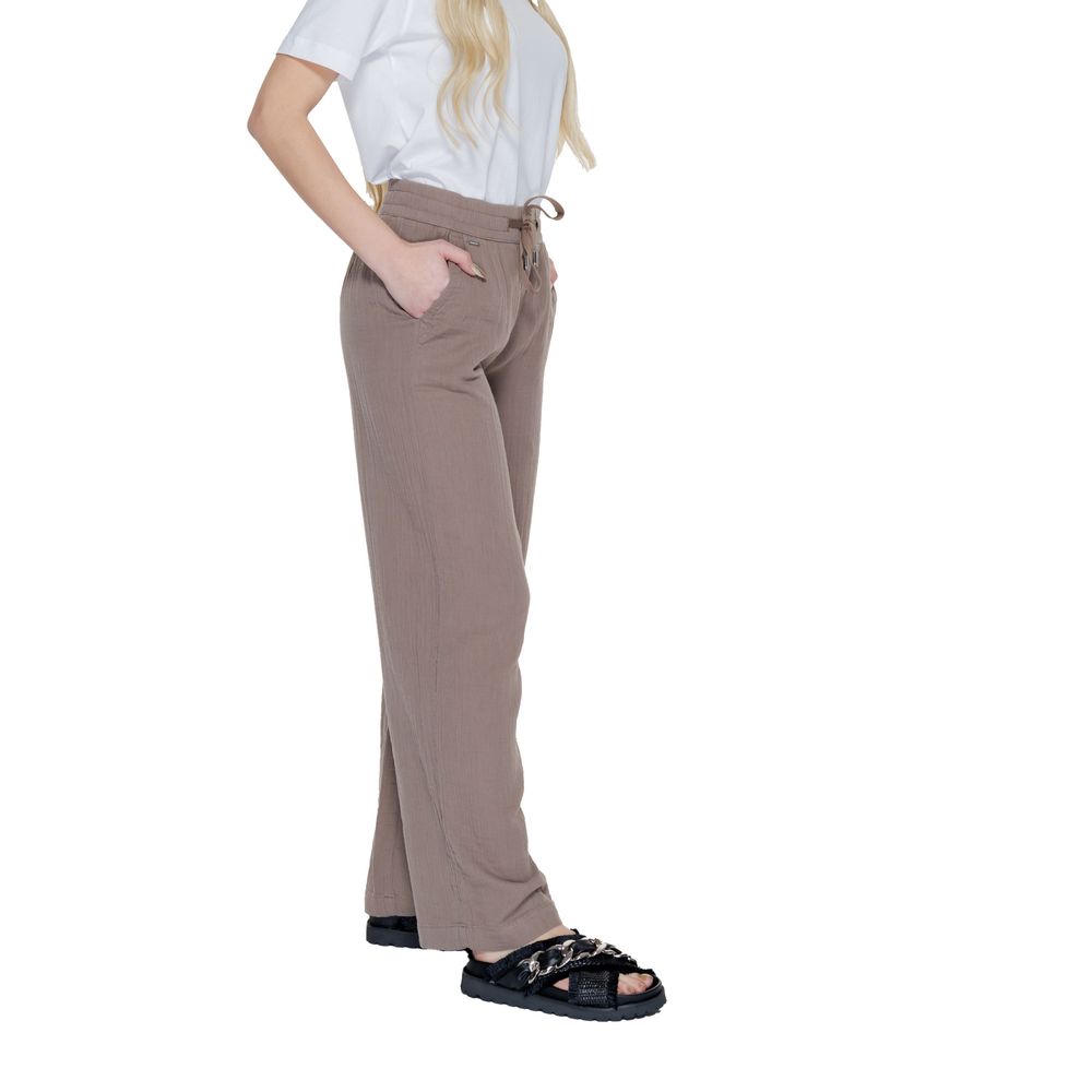 Jeans e pantaloni in cotone marrone Street One