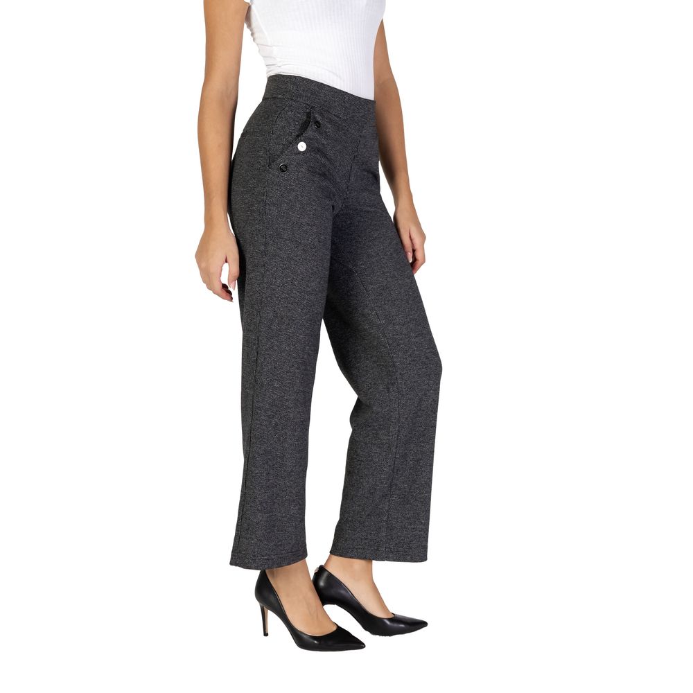Jeans e pantaloni neri in poliestere Street One