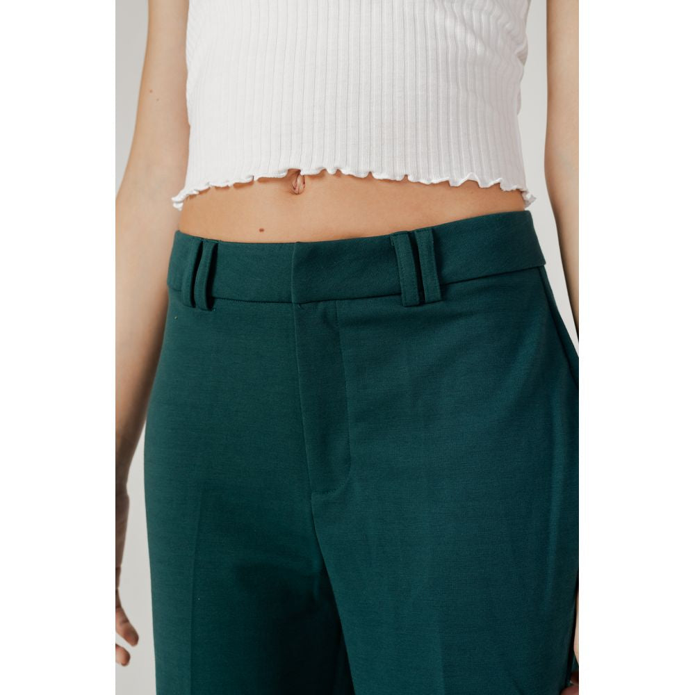 Solo jeans e pantaloni in poliestere verde