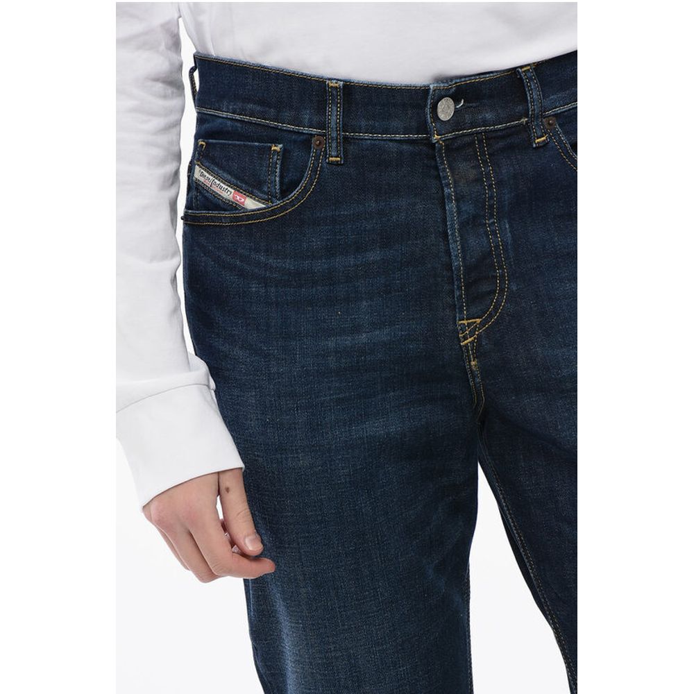 Diesel Regular Fit Jeans 2005 D-FINING with Visible Stitching 17cm