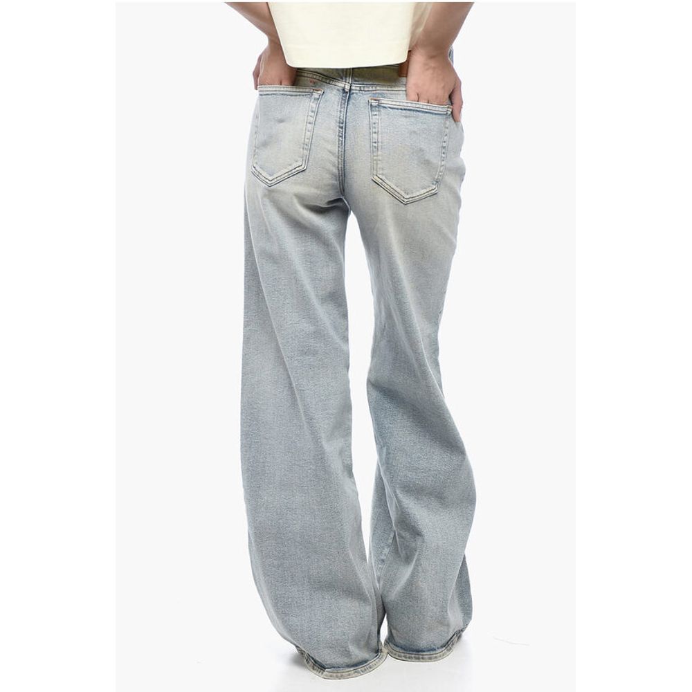 Diesel D-AKEMI Flared Denims with Light Wash L.32