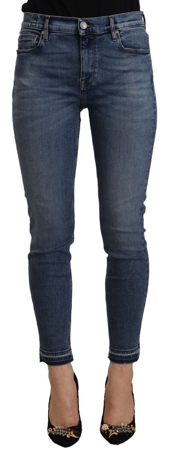 Indossa i jeans blu lavati Fuller Chic slim fit