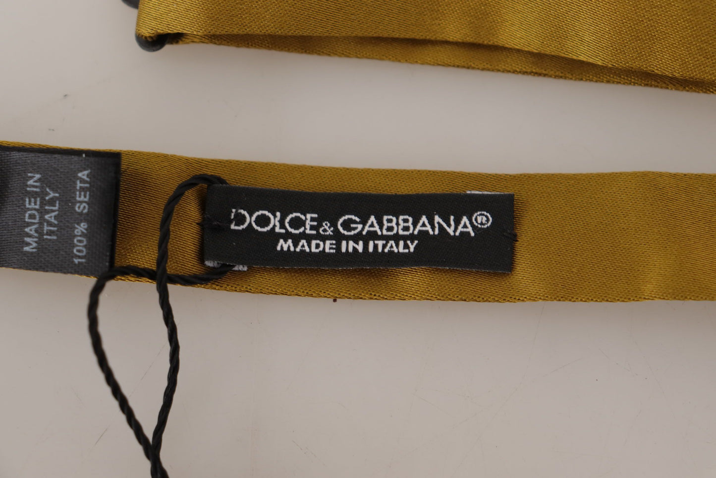 Dolce &amp; Gabbana Elegante Papillon In Seta Giallo Senape