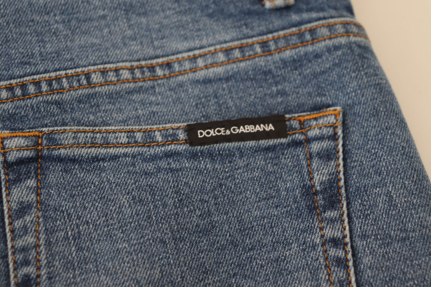 Dolce &amp; Gabbana Chic Pantaloni in denim blu: l'eleganza incontra il comfort