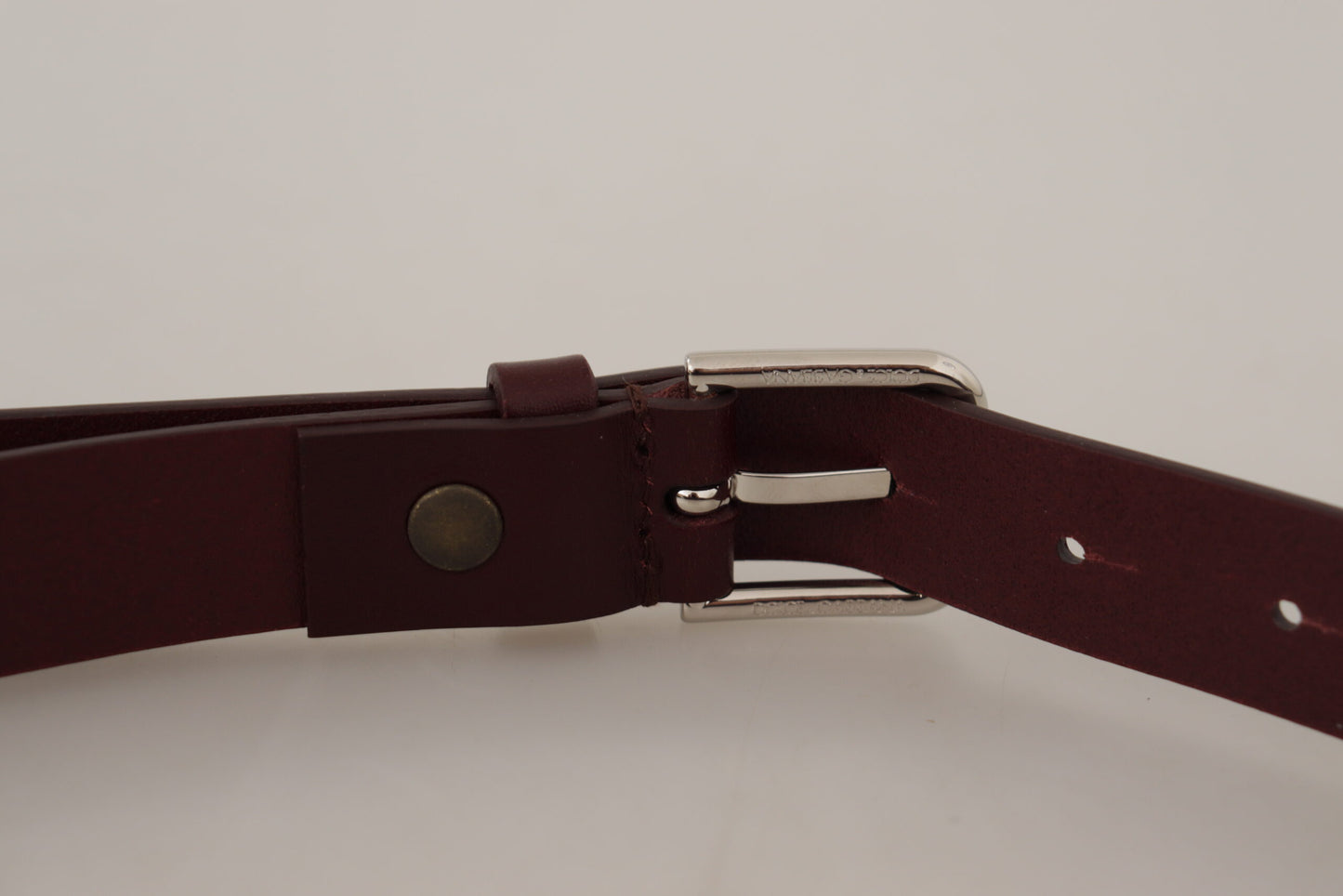 Dolce & Gabbana Elegant Maroon Leather Belt with Logo Buckle