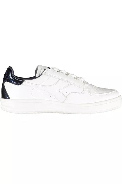 Diadora Eleganti Sneakers Stringate Bianche con Dettaglio a Contrasto