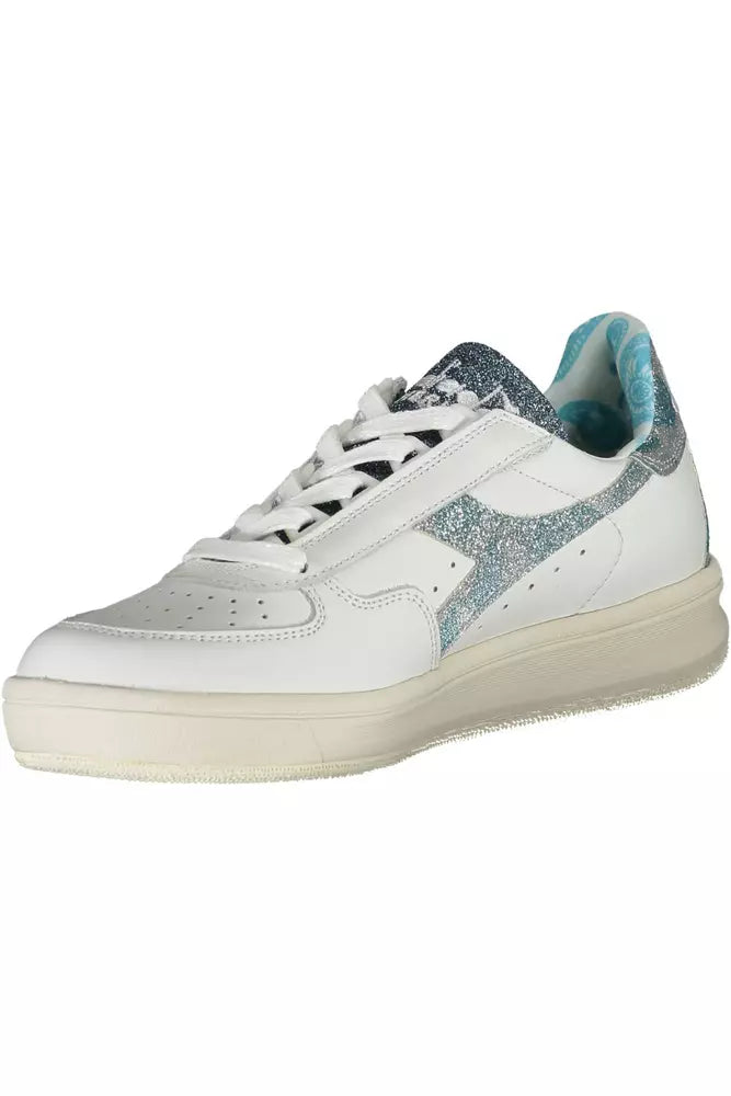 Sneakers sportive Diadora Chic con lacci a contrasto