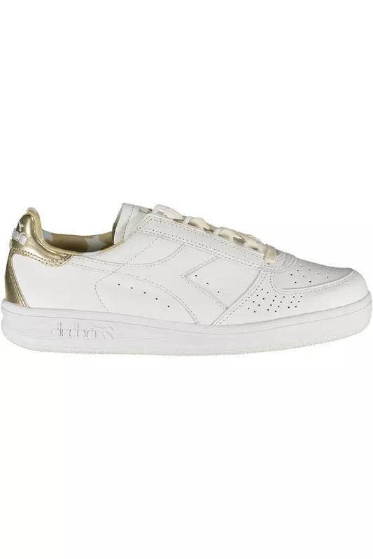 Sneakers sportive stringate bianche Diadora Sleek