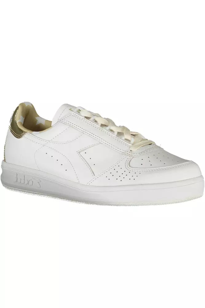 Sneakers sportive stringate bianche Diadora Sleek