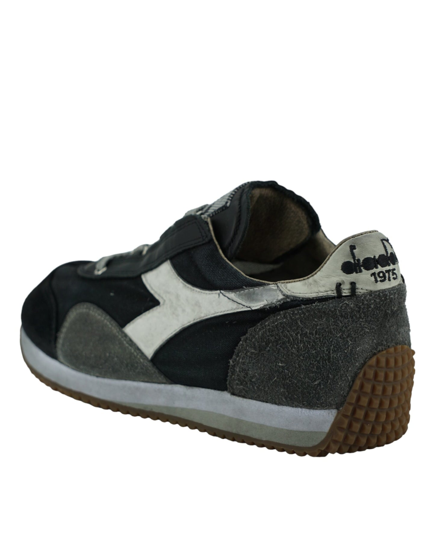 Черно-серые кроссовки Diadora Equipe H Dirty Stone Wash Evo