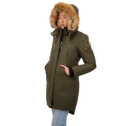 Parka Stirling Moose Knuckles decorato in oro con pelliccia di volpe blu