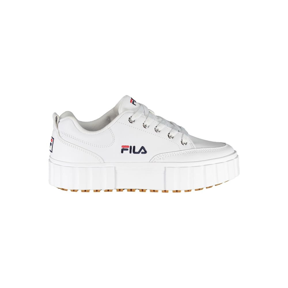 Sneakers Fila Chic con zeppa bianche con dettaglio ricamato