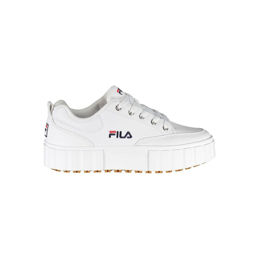 Sneakers Fila Chic con zeppa bianche con dettaglio ricamato